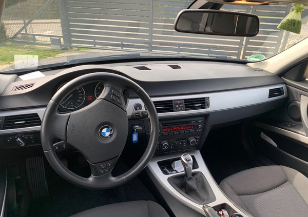 BMW Seria 3 cena 27900 przebieg: 159400, rok produkcji 2012 z Piaseczno małe 121